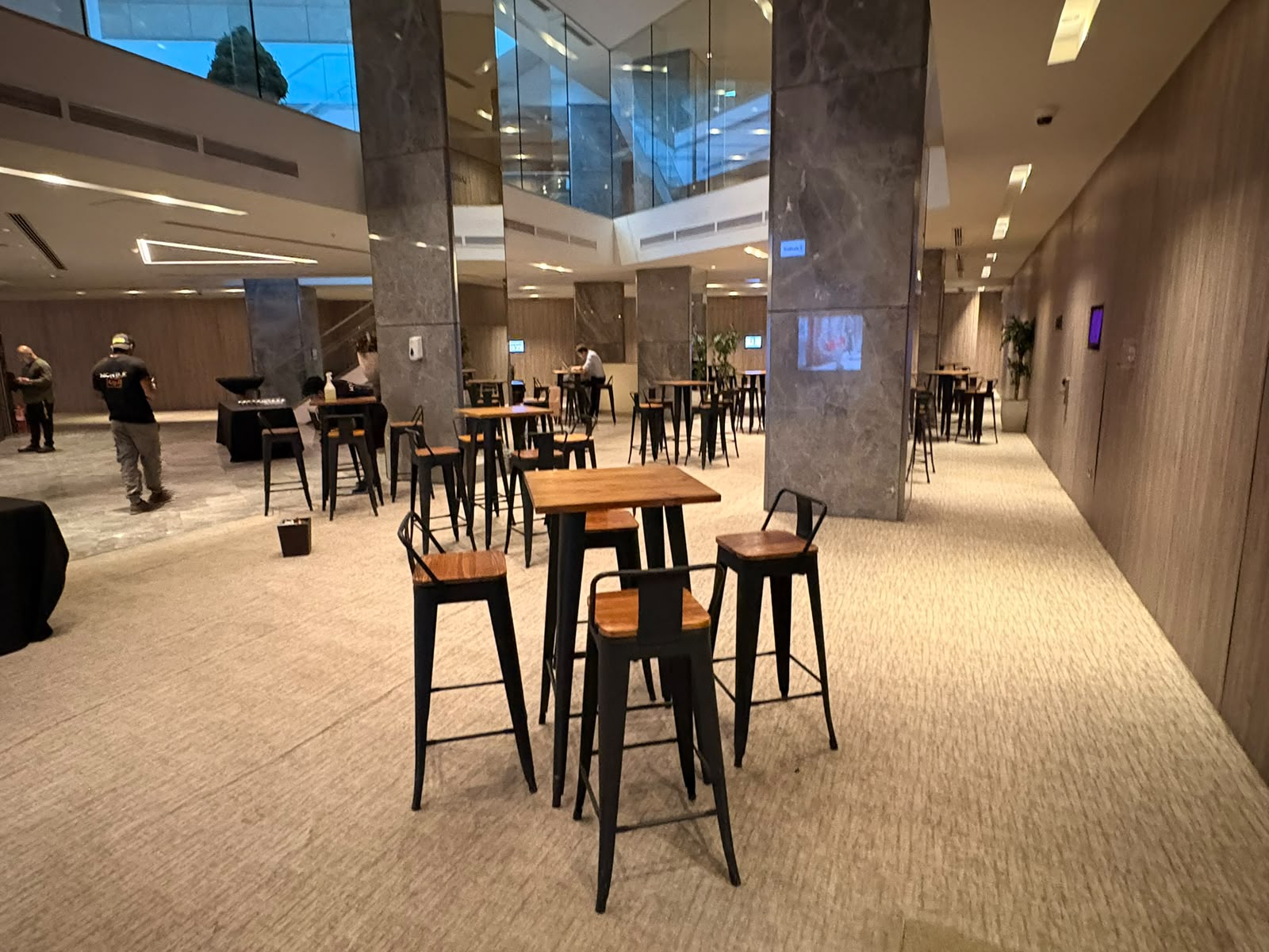 Estación de cóctel en lobby